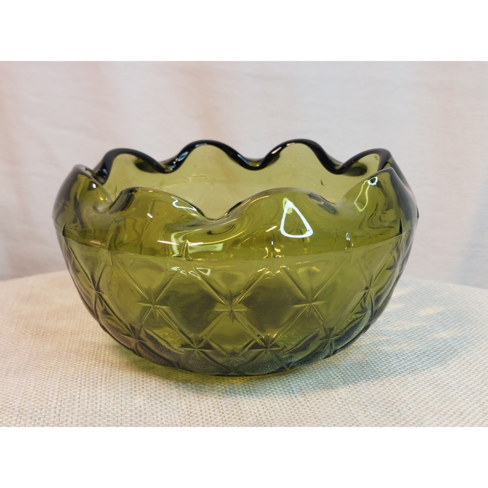 Vintage Indiana Glass Green Bowl Diamond Ruffle Fairy Core Dining Retro Decor